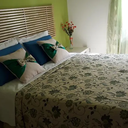 Casa Del Nonno Pietro Bed & Breakfast *
